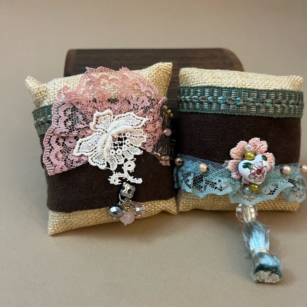 Vintage-Inspired Retro Victorian Bracelet Cuff - Retro Upcycled Materials Cuff
